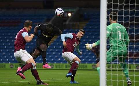 West Ham Taklukkan Burnley, West Brom di Ambang Degradasi