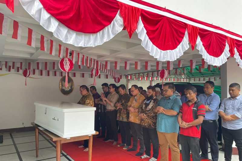 WNI Korban Kerusuhan di Bangladesh Tiba di Tanah Air, Dimakamkan di Semarang