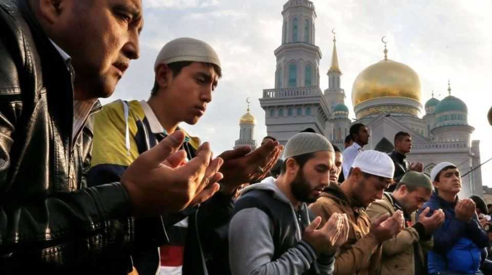 Wow, Begini Kemajuan Muslim di Rusia! Tempat Tinggal Khabib Nurmagomedov Menjadi Wilayah dengan Perkembangan Muslim yang Signifikan