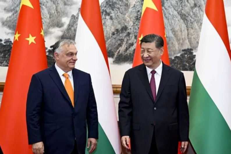 Xi Jinping dan Viktor Orban Diskusi Solusi Ukraina di Beijing
