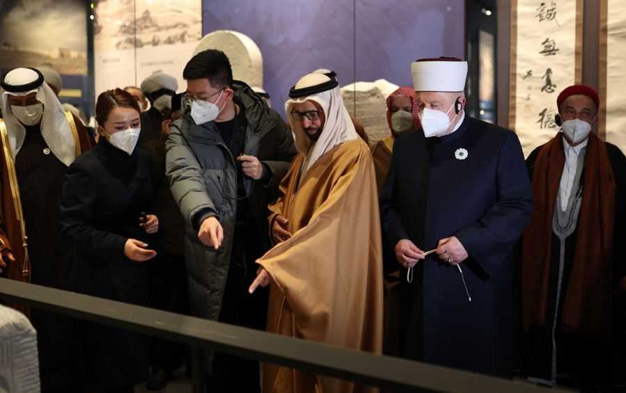 Xinjiang Tiongkok Dikunjungi 30 Tokoh dan Akademisi Islam dari 14 Negara