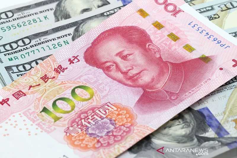 Yuan Terus Merosot, 200 Basis Poin Menjadi 6,3506 terhadap Dolar AS